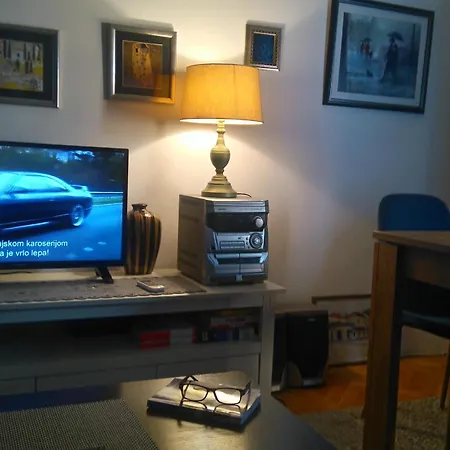 Apartman 11-stadion Appartement *