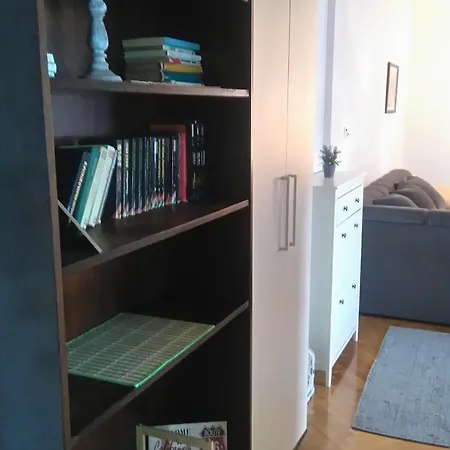 Apartman 11-stadion * Bijeljina